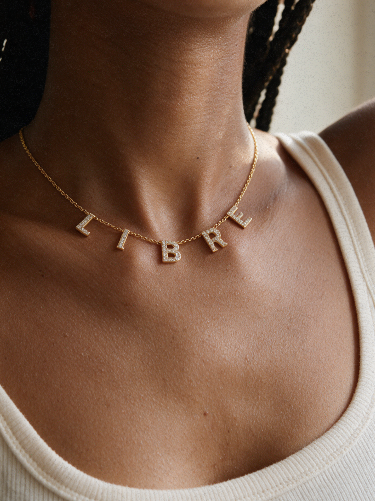 Libre · Collier symbolique personnalisable