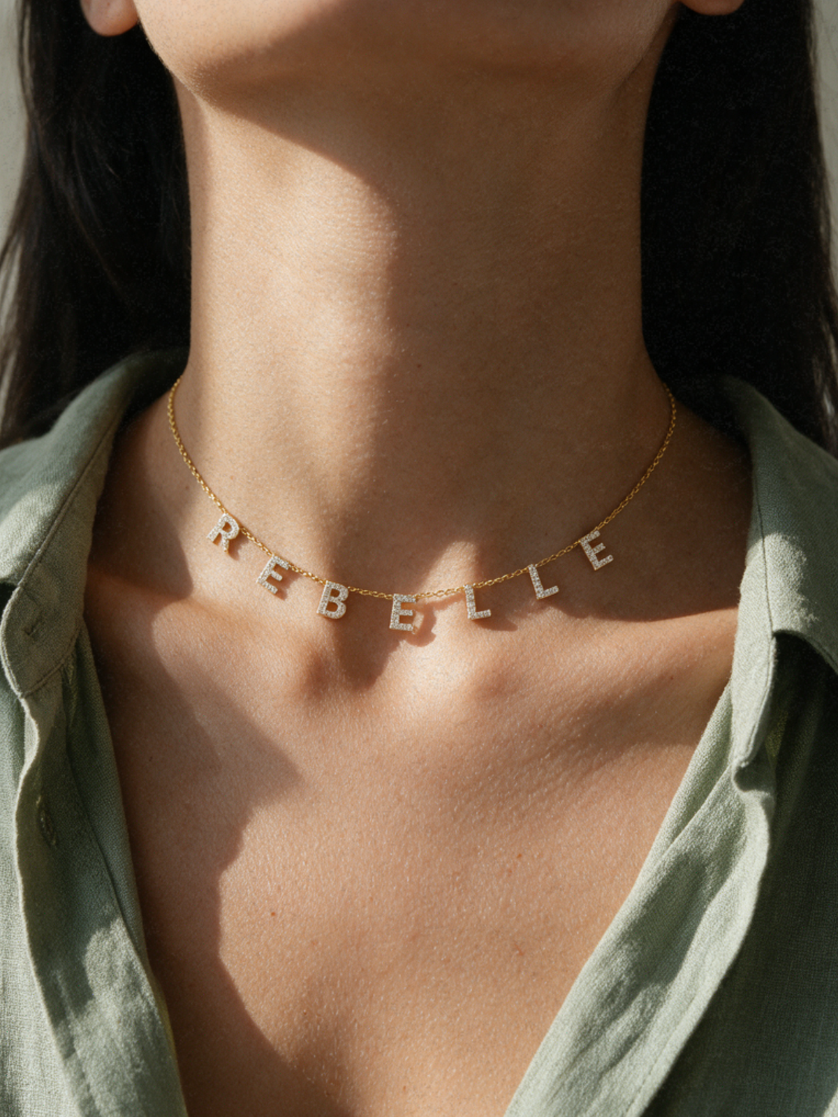 Rebelle · Collier symbolique personnalisable
