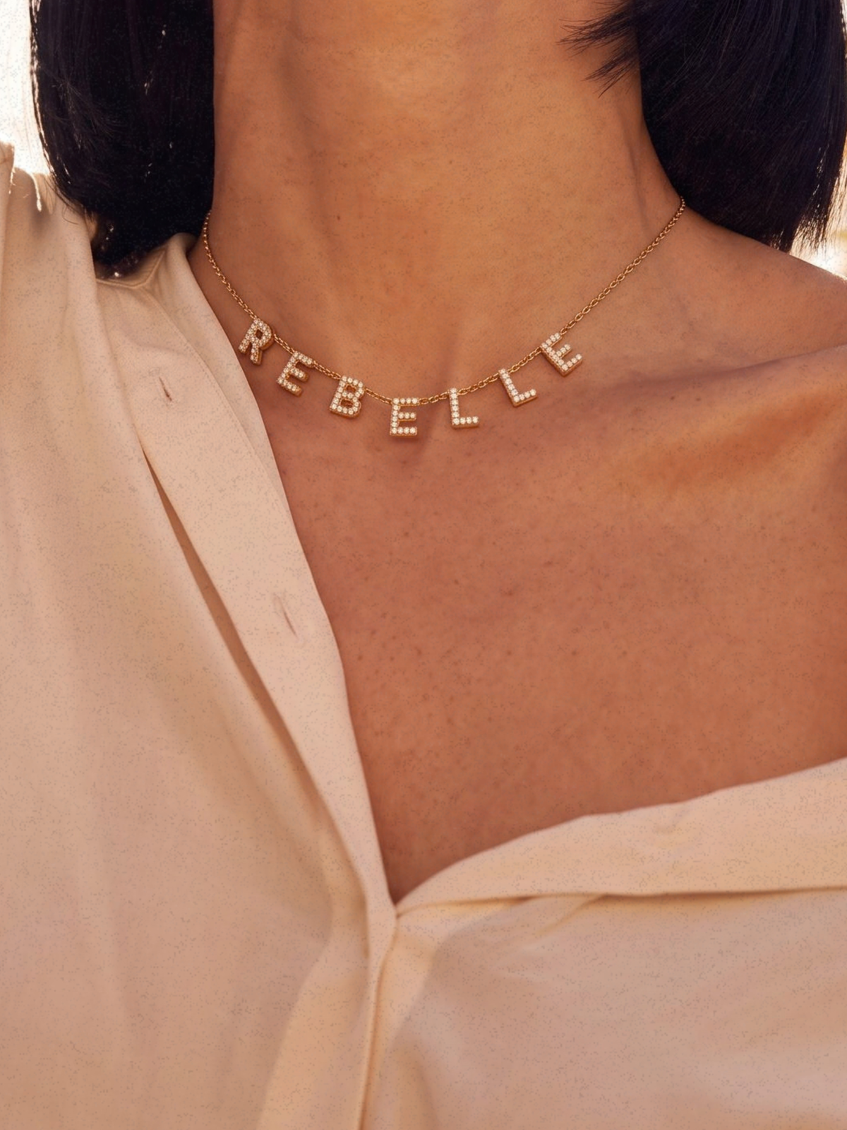 Rebelle · Collier symbolique personnalisable